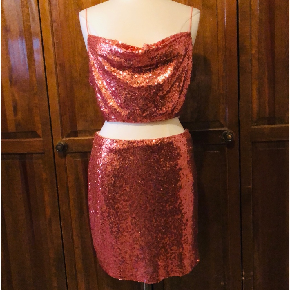 Sexy Party Dress - Two Piece Sequined Sexy Skirt & Top, NWT, XL